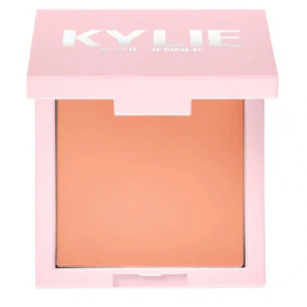 Kylie Jenner Powder Blush Kitten Baby